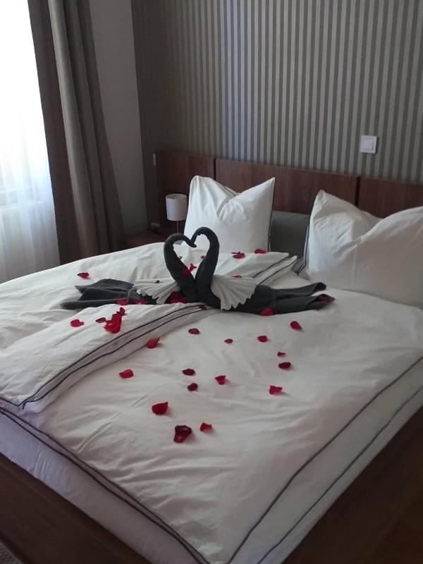 Deak Panzio Bed & Breakfast Nagykoros Eksteriør bilde