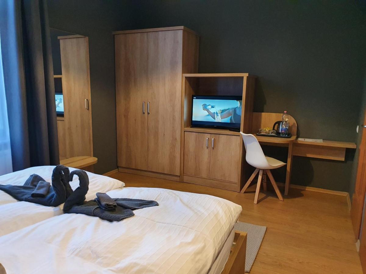 Deak Panzio Bed & Breakfast Nagykoros Eksteriør bilde