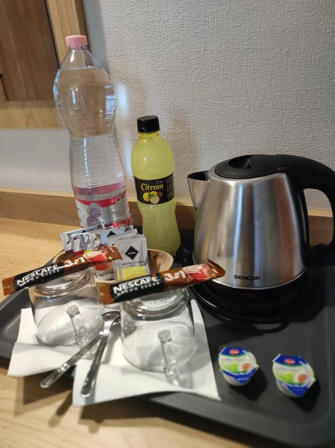 Deak Panzio Bed & Breakfast Nagykoros Eksteriør bilde